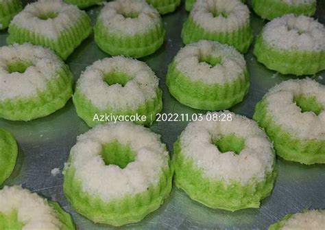 resep putu ayu kelapa oleh dapoer kiyara cookpad