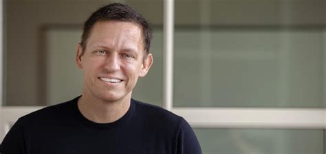Peter Thiel Uno De Los Primeros Inversores De Facebook Vende El 73
