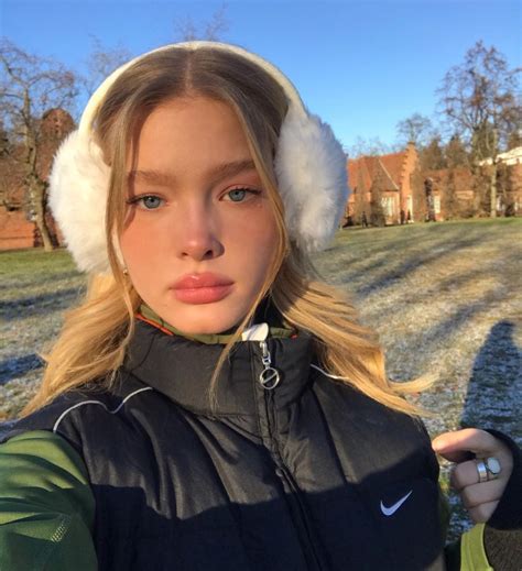 Clara On Instagram Girls Fur Blonde Real Girls
