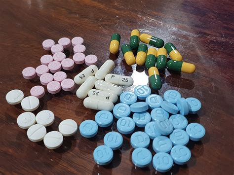 Everyday is refill day. Lora, Valium, Kpins, Lyrica and some trams