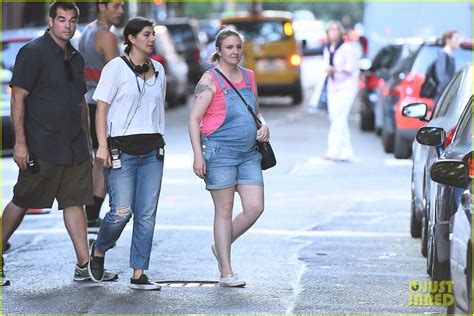 Lena Dunham Sports Fake Baby Bump On Girls Set Photo 3727710