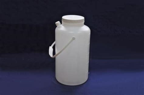 Ёмкость (контейнер) для суточного сбора мочи 2500 мл, вертикальная ...