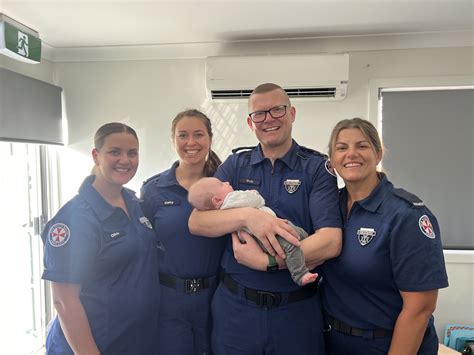 NSW Ambulance - SPECIAL REUNION: NSW Ambulance paramedics...