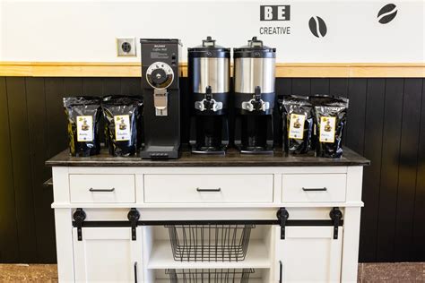 Bagels & Coffee | Signature Specialties | Born 2 Bagel