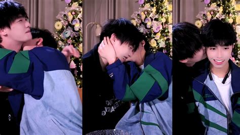 He gave me h ckeys in public Chinese Gay Couple 게이커플 TikTok Douyin Boyslove Couple