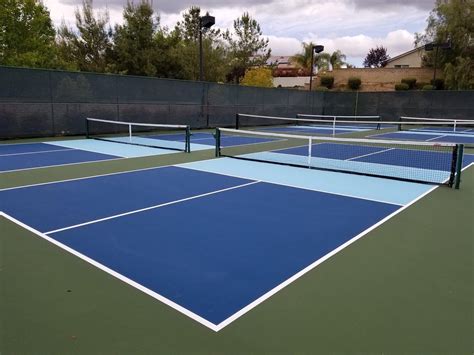 custom tennis courts renovate  install professional courts