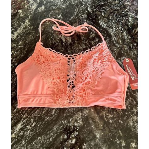 10 Hot Sexy Cherry Ahrizona Bikini Pics