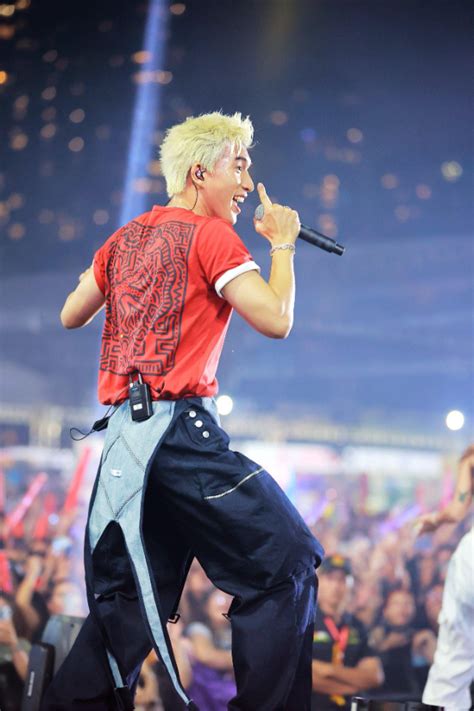 Sự kiện hot bậc nhất năm là đây Quy tụ hàng ngàn người náo nhiệt từ bình minh đến tối muộn