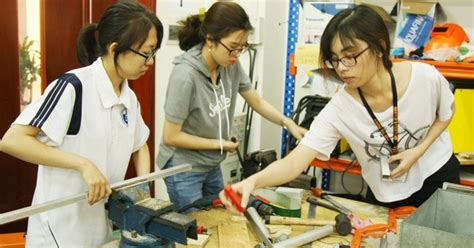 Logistics Ngh Hot Thi U Nh N C Ng Tu I Tr Online