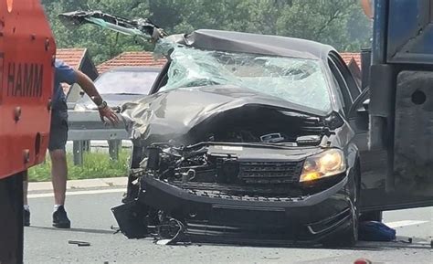 Majka Poginula Dvoje Djece Te E Povrije Eno Otac Lak E Povrije En U