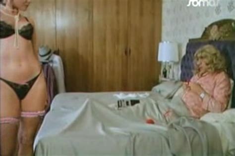 Naked Beatriz Escudero In J R Contraataca