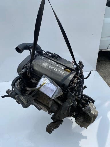 SILNIK KOMPLETNY OPEL ZAFIRA B ASTRA H VECTRA C 1 6 16V Z16XER Z 16 XER