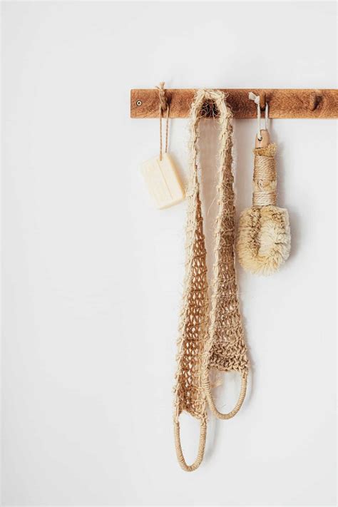 8 Best Eco-Friendly Phone Cases For Sustainability
