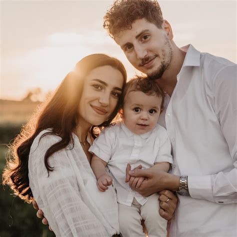 10 Hot Sexy Ebru Acikyol Bikini Pics