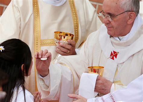 Corpus Christi o Santíssimo Sacramento da Eucaristia O Fiel Católico