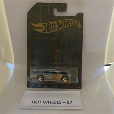 HOT WHEELS SATIN 71 DATSUN BLUEBIRD 510 WAGON Shopee Malaysia