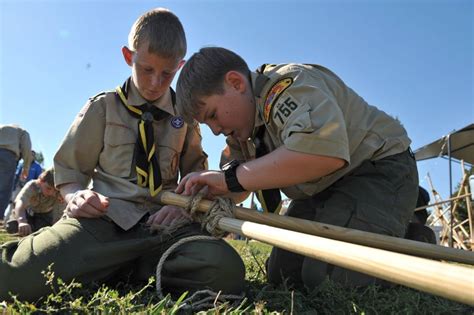 Former Gay Boy Scout Leader Still Banned Despite New Laws Upi