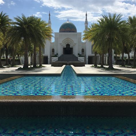 al bukhary mosque          reviews