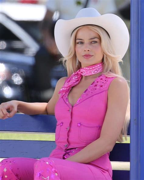 Margot Robbie Barbie Photos Margot Robbie Film Fpyk