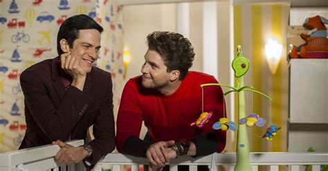 Amor Vida Globo Autoriza Walcyr Carrasco A Incluir Beijo Gay Na Novela Purepeople