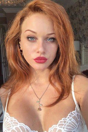 Sarah Gibson Porn Pic