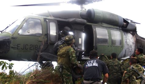 Combates Entre Ejército Y Clan Del Golfo Cuatro Muertos Dejan Combates