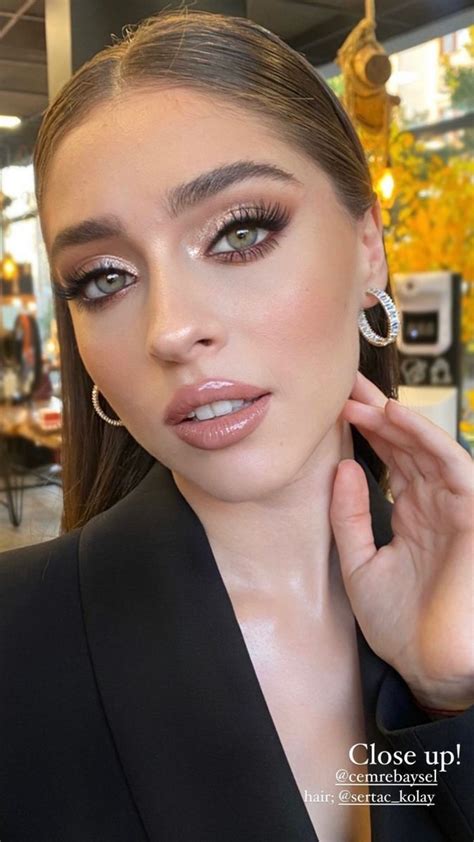 Wedding Eye Makeup Prom Eye Makeup Prom Makeup Looks Nude Makeup Homecoming Makeup Makeup