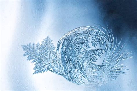 Картинки на стекле (48 фото)