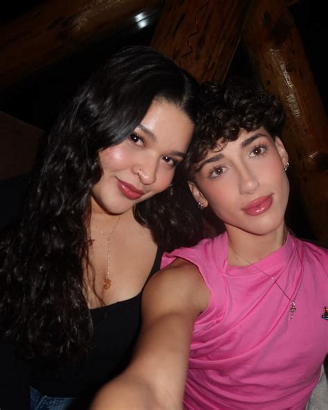 Daus Mendoza - Daus Mendoza added a new photo.