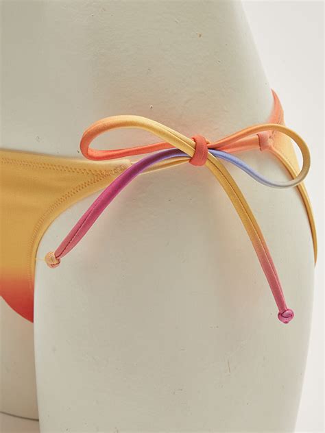 SARI Renk Bloklu Kadın Brazilian Bikini Alt S FD Z G J LCW