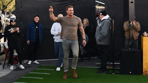 Alan Ritchson eyes role as next Batman - Game-scanner - Your fastest ...