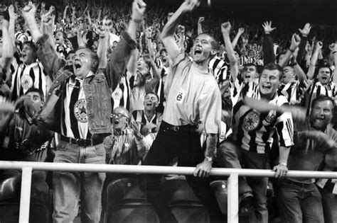 Toon Army 1996 Stunning Photographs Recall A Momentous Time For