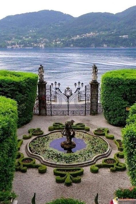 Pin By Bobe Mama Pallagi On Landscape In Beautiful Gardens