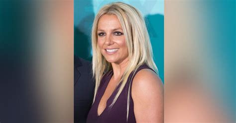Britney Spears Almost Exposes Her Private Part In Tiny Blue Bikini As She Dances Around In