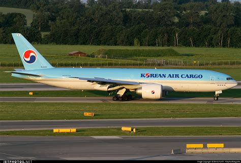 HL8285 Boeing 777 FB5 Korean Air Cargo Bernd K JetPhotos