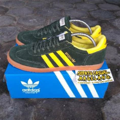 Jual Produk Langka Adidas Spezial Green Yellow Indonesia Shopee Indonesia