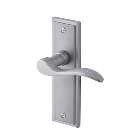 Colours Sennen Nickel Effect Aluminium Scroll Latch Door Handle L105mm Pair Diy At Bandq