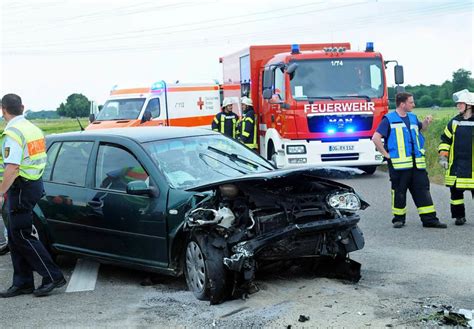 Fünf Verletzte bei schwerem Unfall auf Kreuzung Meißenheim Badische