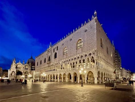 doges palace venice ducal residence  seat  government ancient