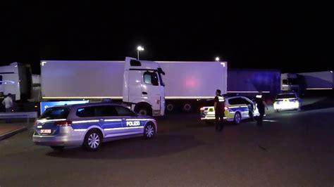 Streit Eskaliert In Winsen Lkw Fahrer Zieht Waffe Ndr De