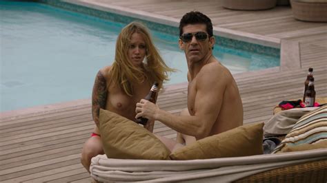 Emily Alexandria Shephard Naked TheFappening