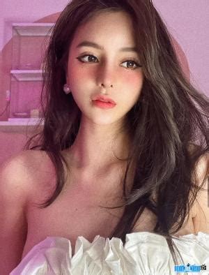 Hot girl nổi tiếng