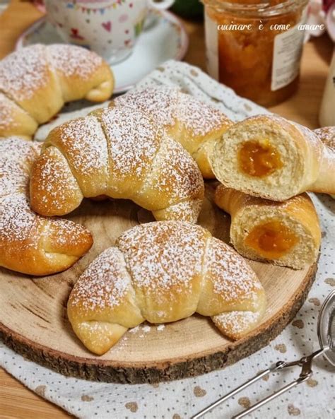 CORNETTI BRIOCHE SUPER SOFFICI E GOLOSI Dolce Ricetta Come Al Bar