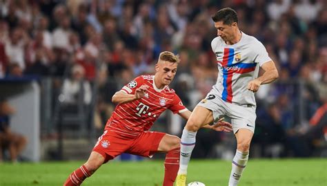 Robert Lewandowski zagra z dawnym kolegą FC Barcelona szykuje duży