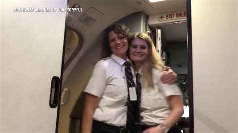 Meet The First Ever Mom And Daughter Pilot Duo For Southwest Airlines