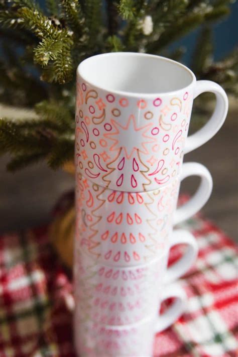 Cricut Christmas Mug Ideas + 15 Free Christmas SVG Files 2023 - Clarks ...