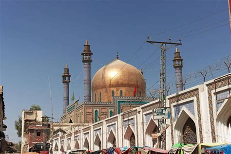 Lal Shahbaz Qalandar History And Location Of Lal Shahbaz Off