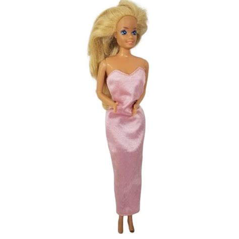 Mattel Toys Vtg Barbie Doll Twist N Turn Waist Blonde Mattel Bent Arms Bendable Knees