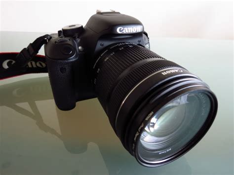 Canon 600D sa 18-135 mm STM objektivom