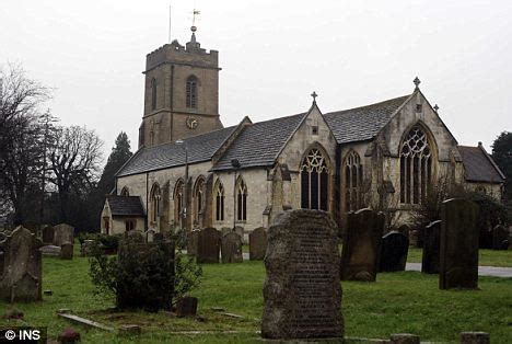 Couple Had Sex In Graveyard In Front Of Pupils And Staff At Top Grammar School Daily Mail Online